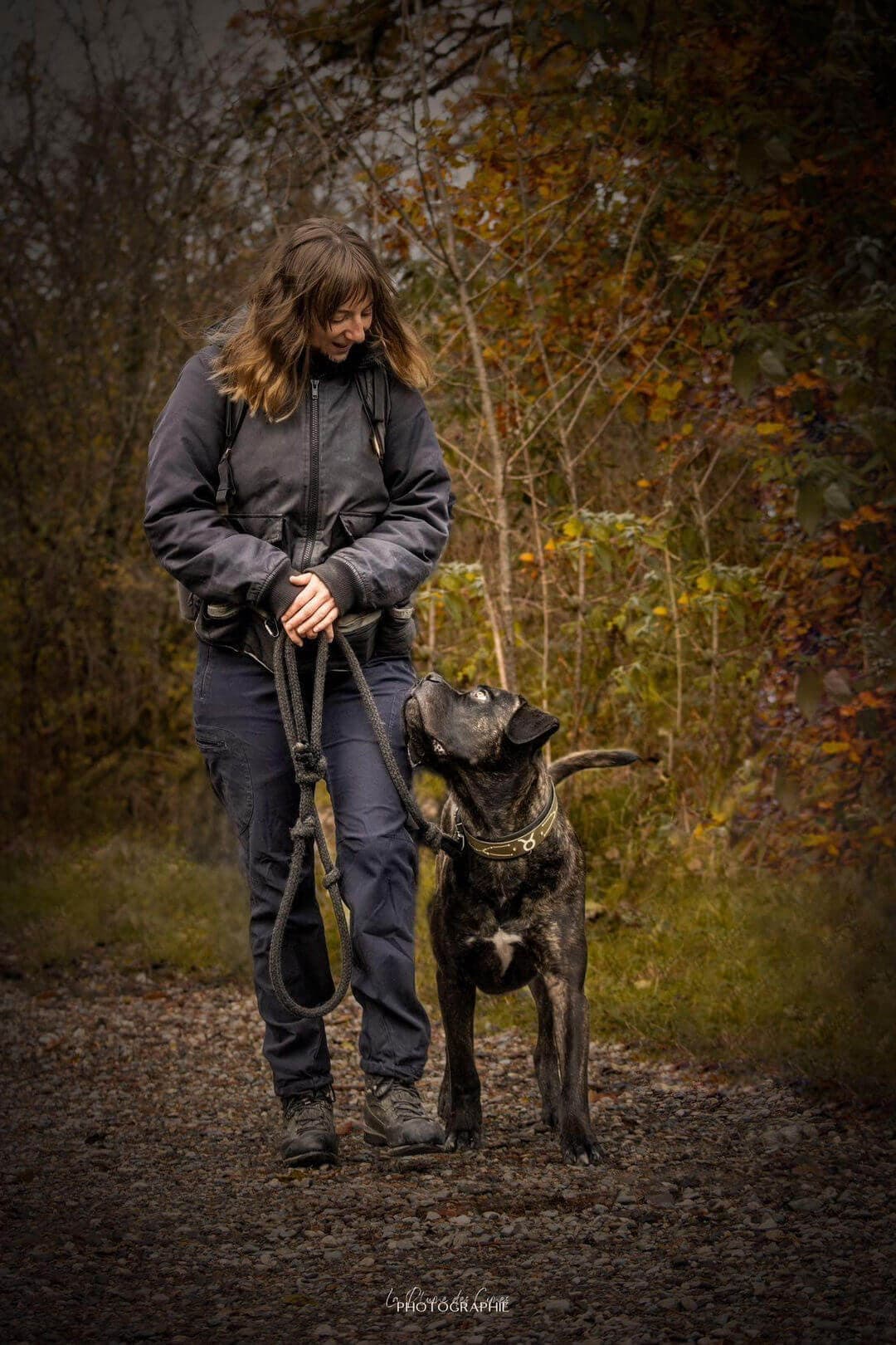 photo de Marie Seguin educ comportementaliste en cours d'education canine